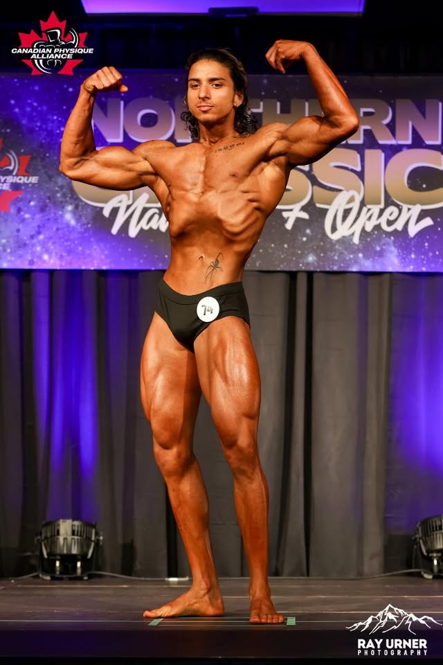 VFit Legacy client on the competition stage